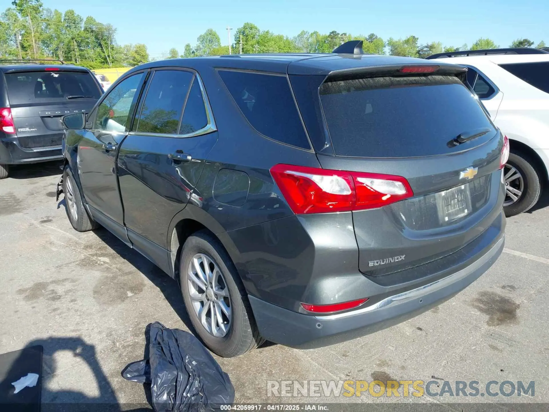 3 Фотография поврежденного автомобиля 3GNAXKEV7KS577515 CHEVROLET EQUINOX 2019