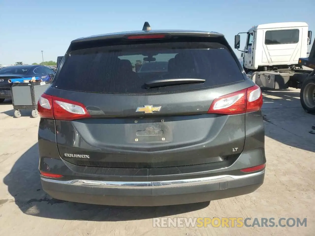6 Photograph of a damaged car 3GNAXKEV8KS515427 CHEVROLET EQUINOX 2019