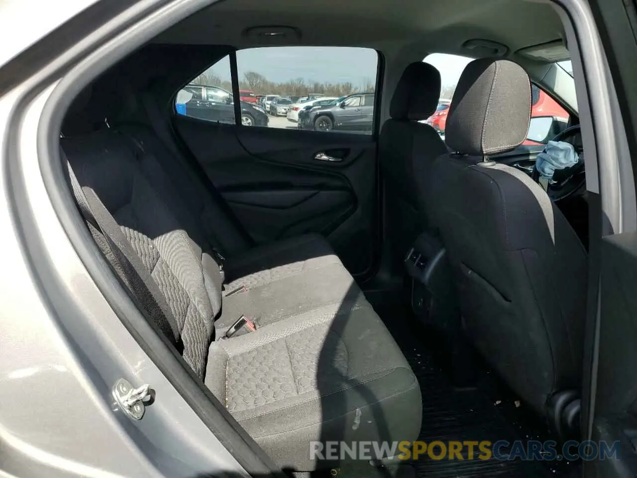 11 Photograph of a damaged car 3GNAXKEV8KS561789 CHEVROLET EQUINOX 2019