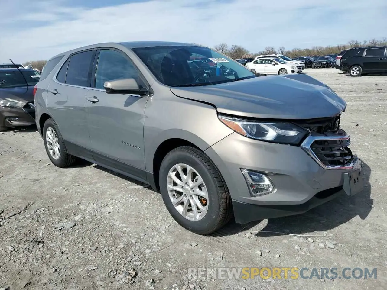 4 Photograph of a damaged car 3GNAXKEV8KS561789 CHEVROLET EQUINOX 2019