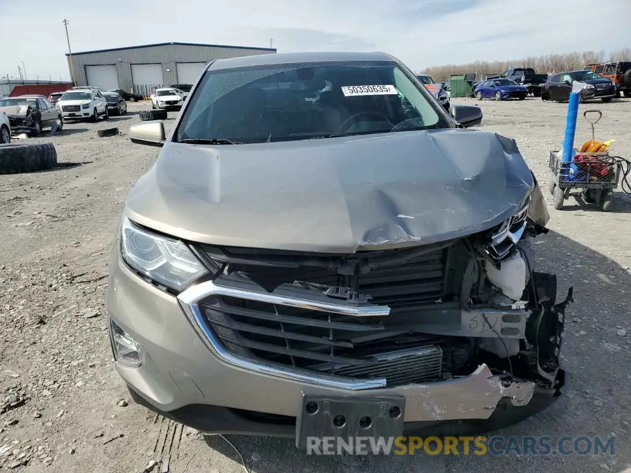 5 Photograph of a damaged car 3GNAXKEV8KS561789 CHEVROLET EQUINOX 2019