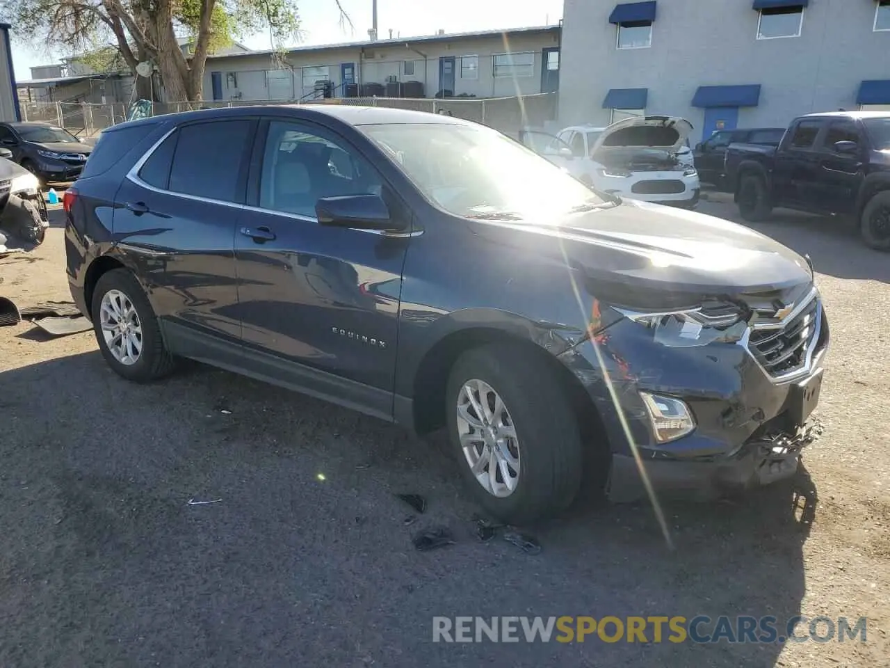 4 Photograph of a damaged car 3GNAXKEV9KL265786 CHEVROLET EQUINOX 2019