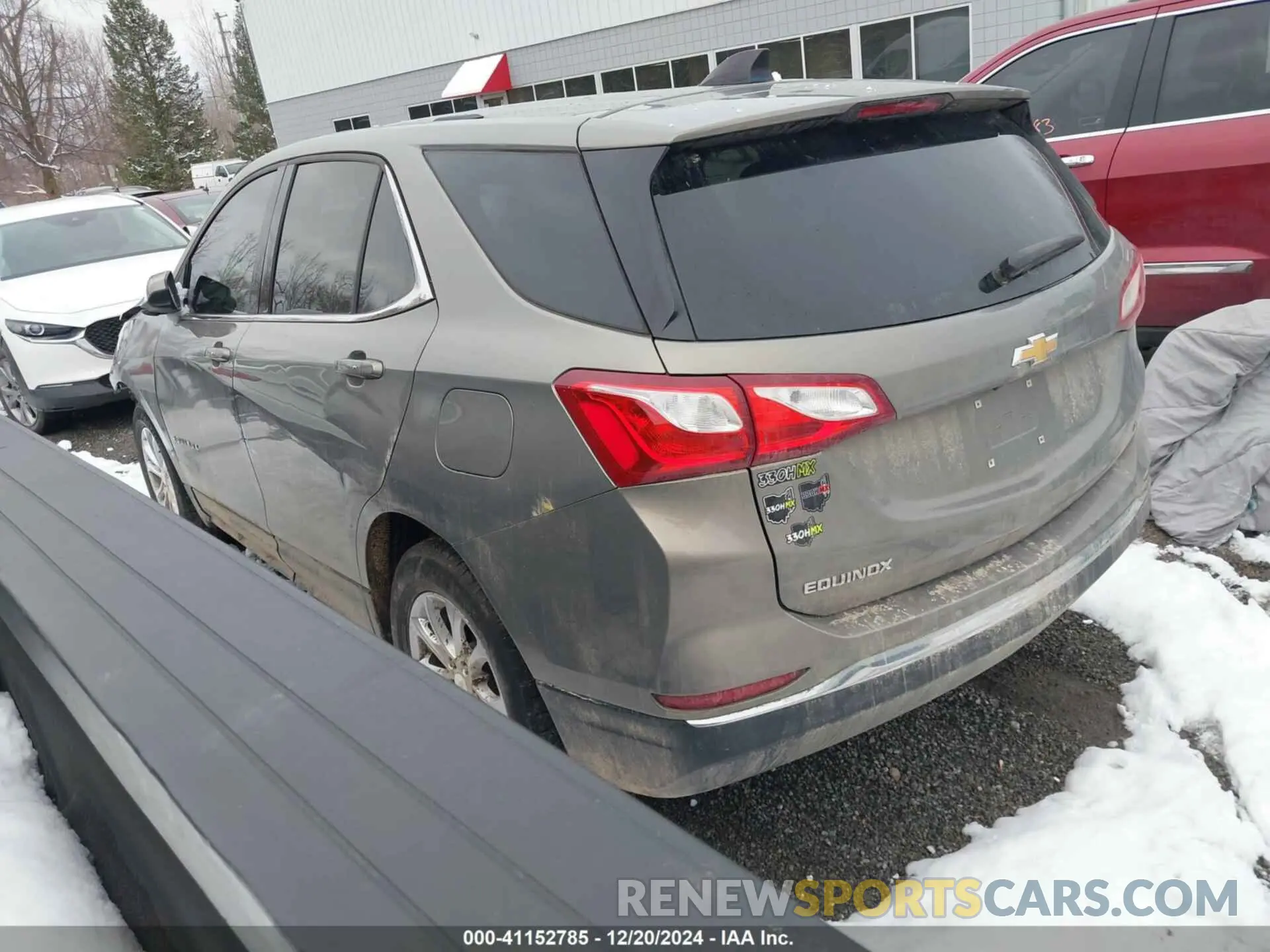 3 Photograph of a damaged car 3GNAXKEV9KS512956 CHEVROLET EQUINOX 2019