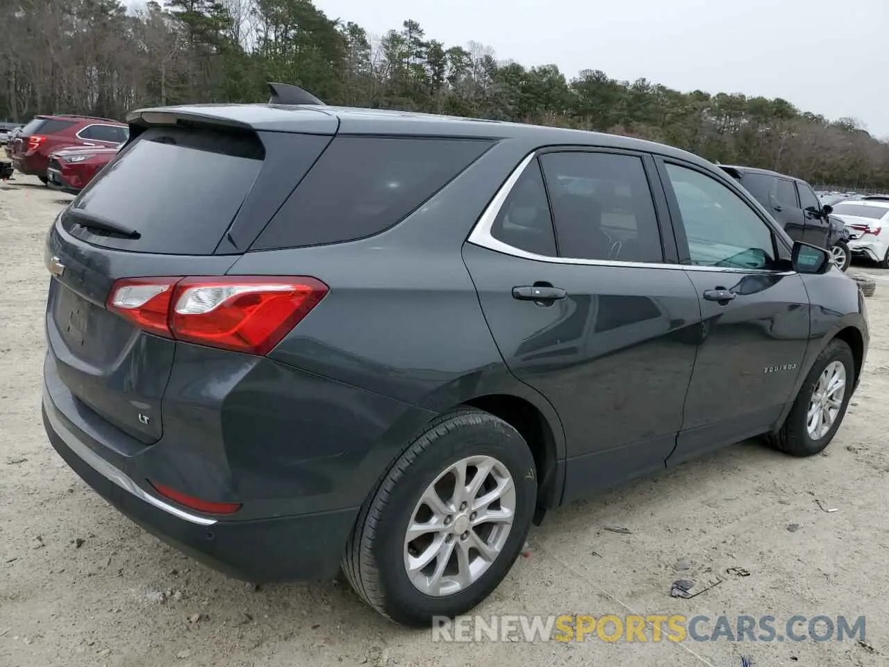 3 Photograph of a damaged car 3GNAXKEV9KS633731 CHEVROLET EQUINOX 2019
