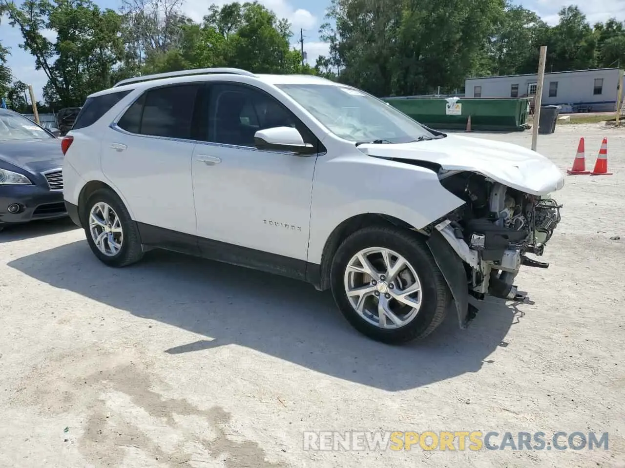 4 Photograph of a damaged car 3GNAXLEX3KS668756 CHEVROLET EQUINOX 2019