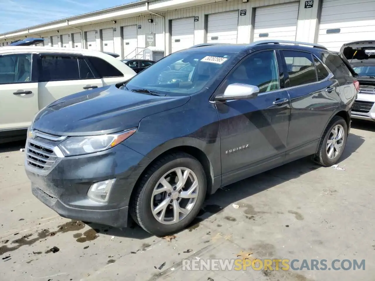 1 Photograph of a damaged car 3GNAXNEV5KL352635 CHEVROLET EQUINOX 2019