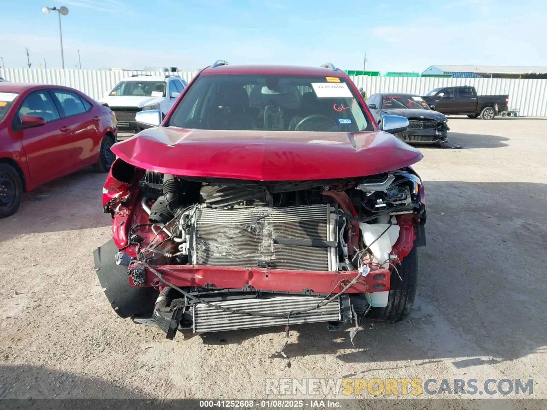 13 Photograph of a damaged car 3GNAXNEV7KS671458 CHEVROLET EQUINOX 2019