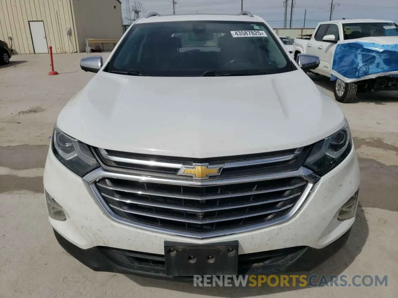 5 Photograph of a damaged car 3GNAXPEX1KL326532 CHEVROLET EQUINOX 2019