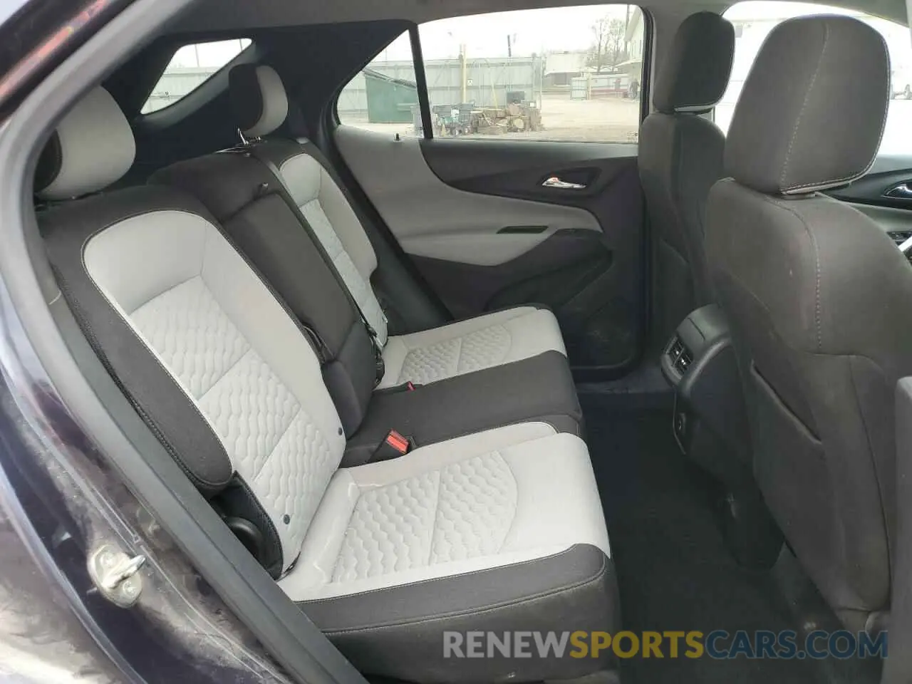 11 Photograph of a damaged car 3GNAXSEV8KS546869 CHEVROLET EQUINOX 2019