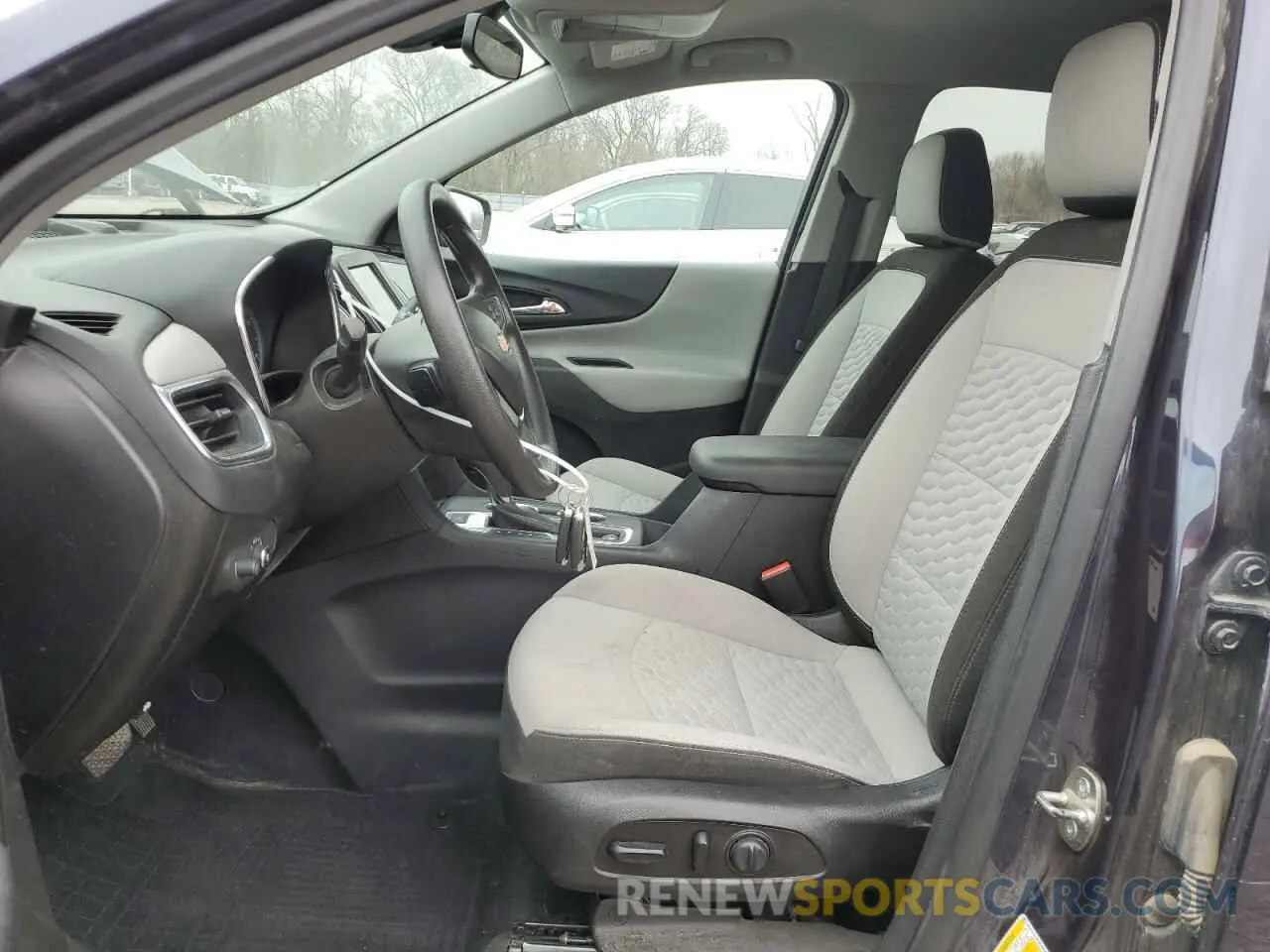 7 Photograph of a damaged car 3GNAXSEV8KS546869 CHEVROLET EQUINOX 2019
