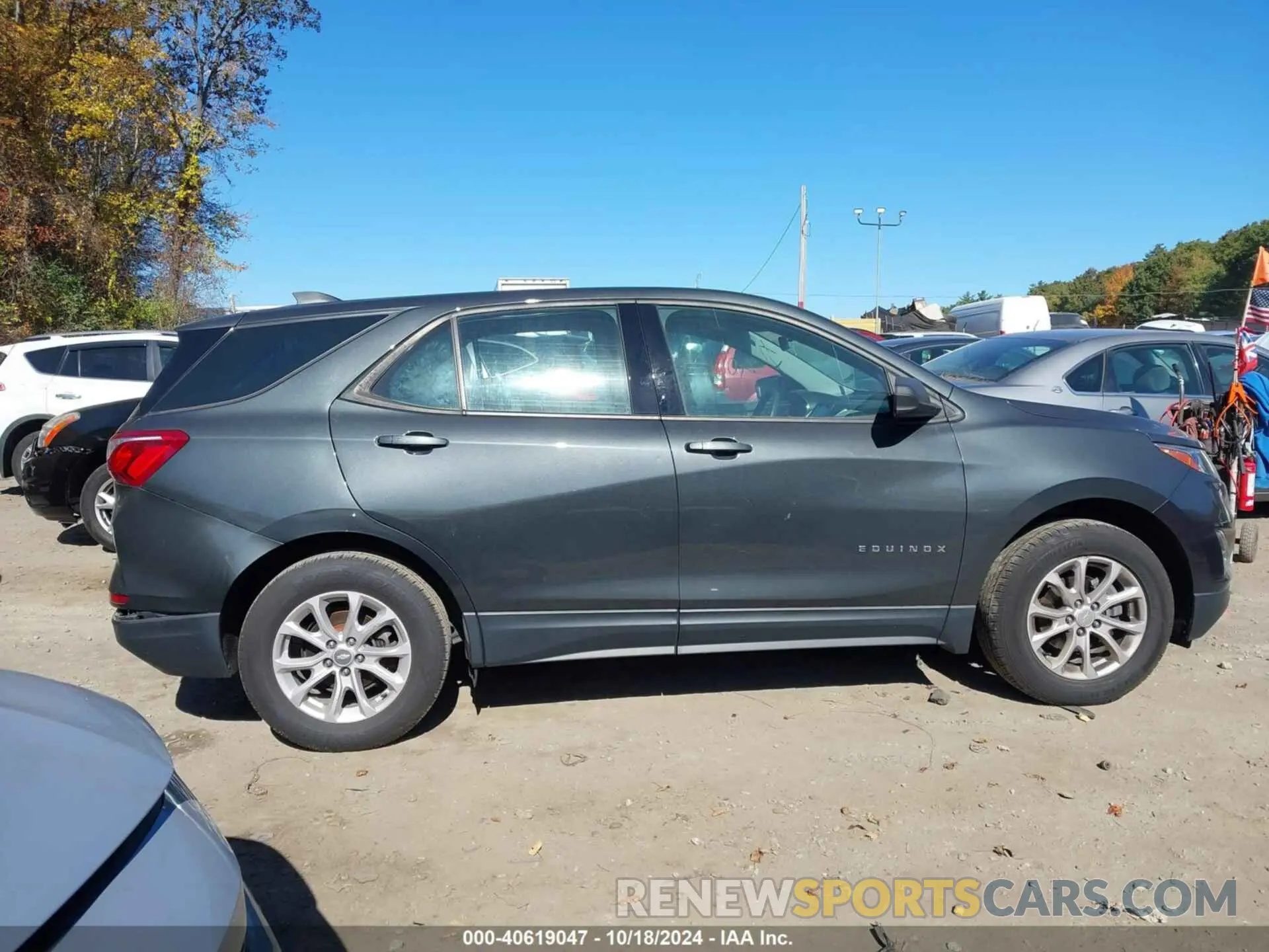 14 Photograph of a damaged car 3GNAXSEV8KS660399 CHEVROLET EQUINOX 2019