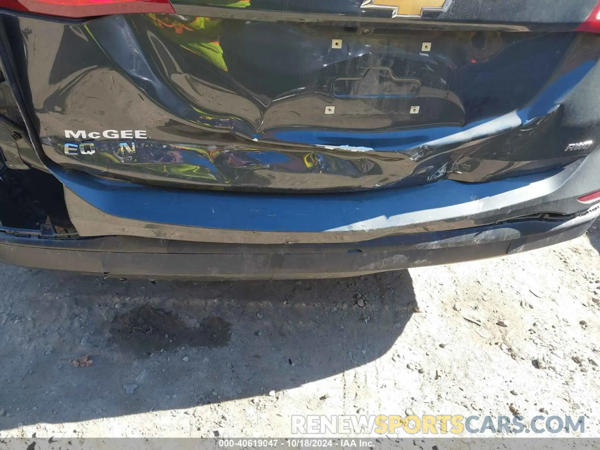 18 Photograph of a damaged car 3GNAXSEV8KS660399 CHEVROLET EQUINOX 2019