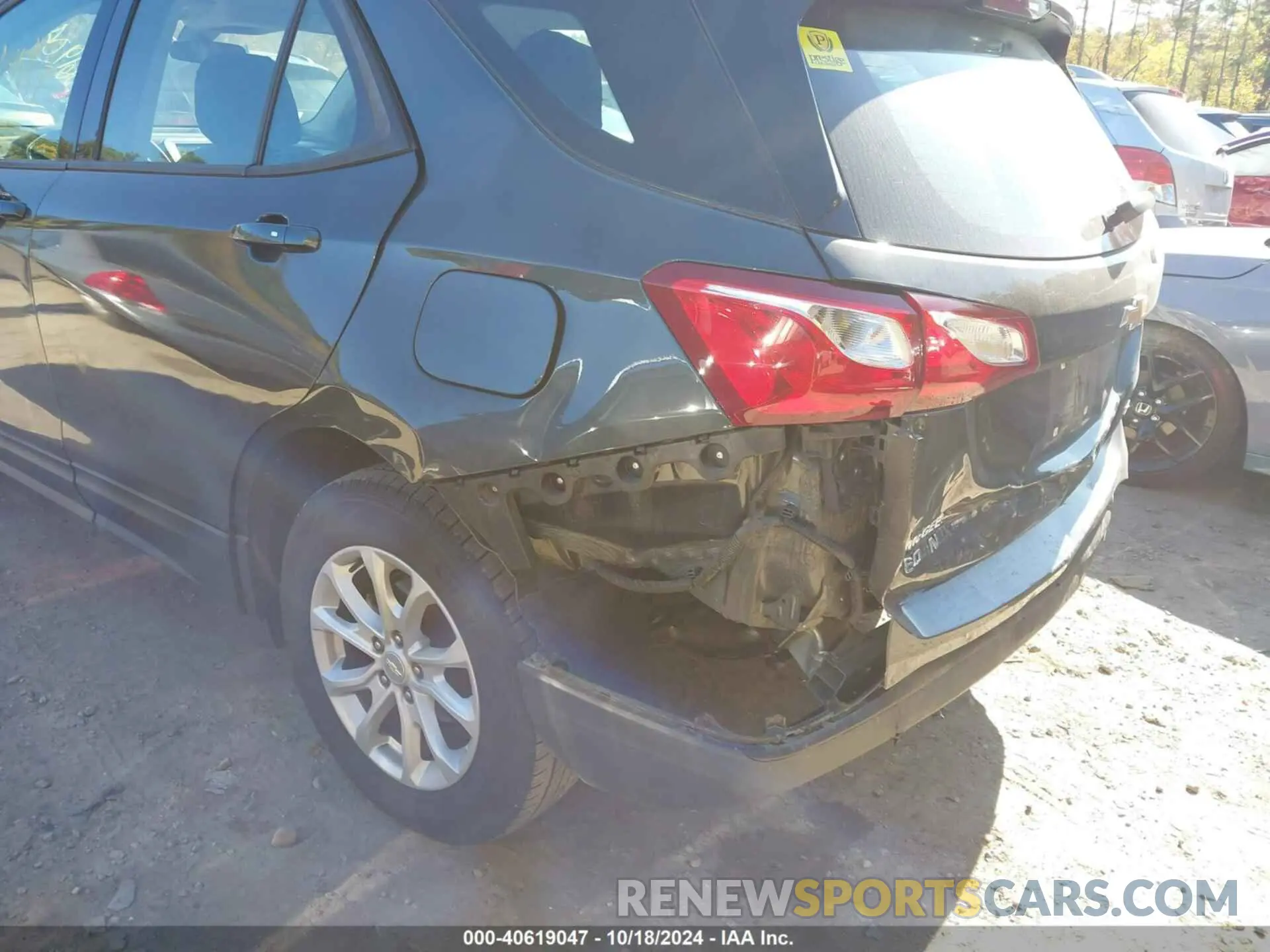 6 Photograph of a damaged car 3GNAXSEV8KS660399 CHEVROLET EQUINOX 2019