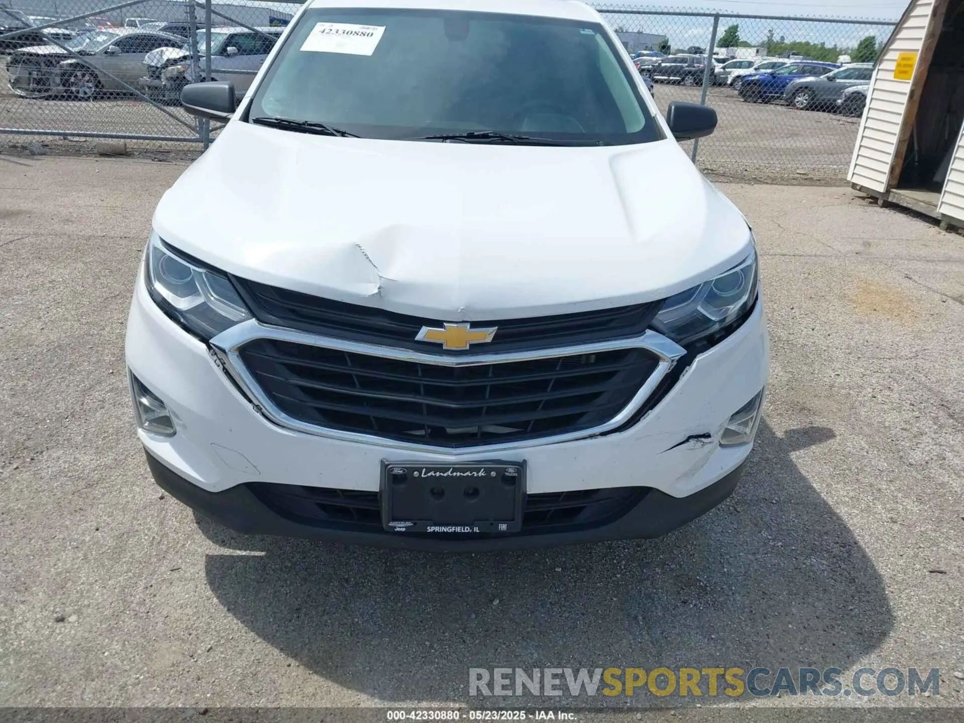 17 Photograph of a damaged car 3GNAXSEVXKS565021 CHEVROLET EQUINOX 2019
