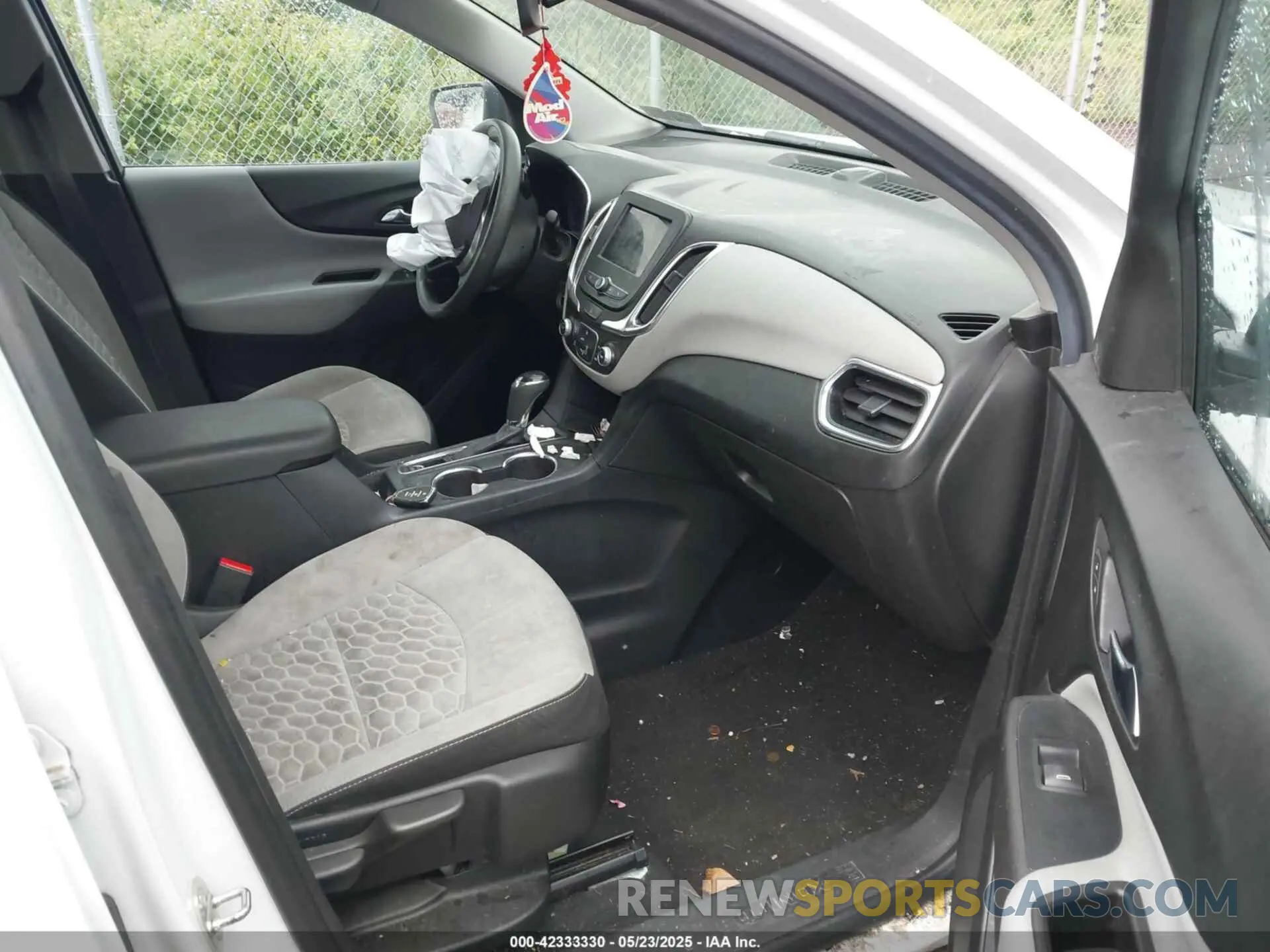 5 Фотография поврежденного автомобиля 3GNAXSEVXKS645872 CHEVROLET EQUINOX 2019