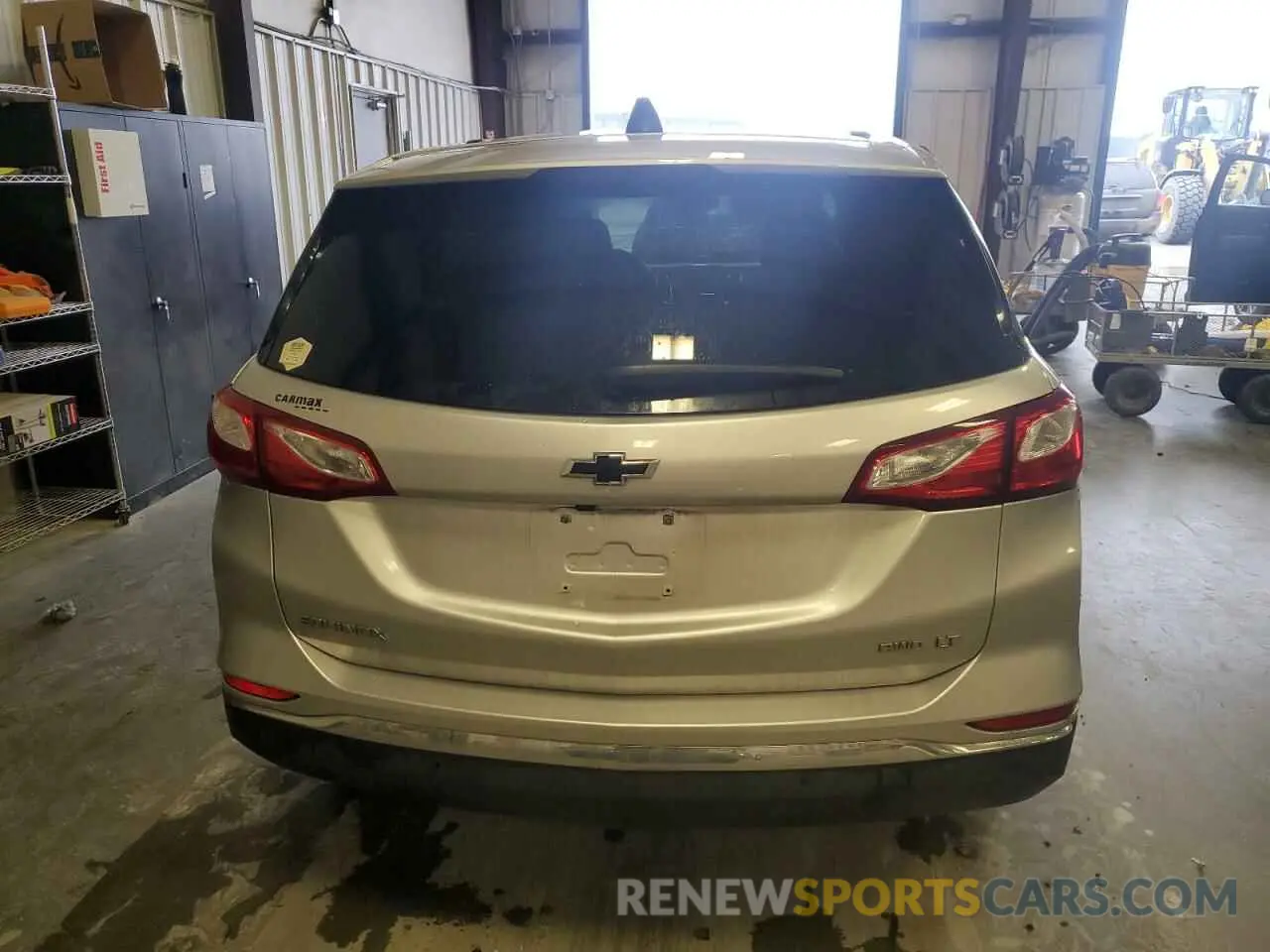 6 Фотография поврежденного автомобиля 3GNAXUEV0KS632785 CHEVROLET EQUINOX 2019