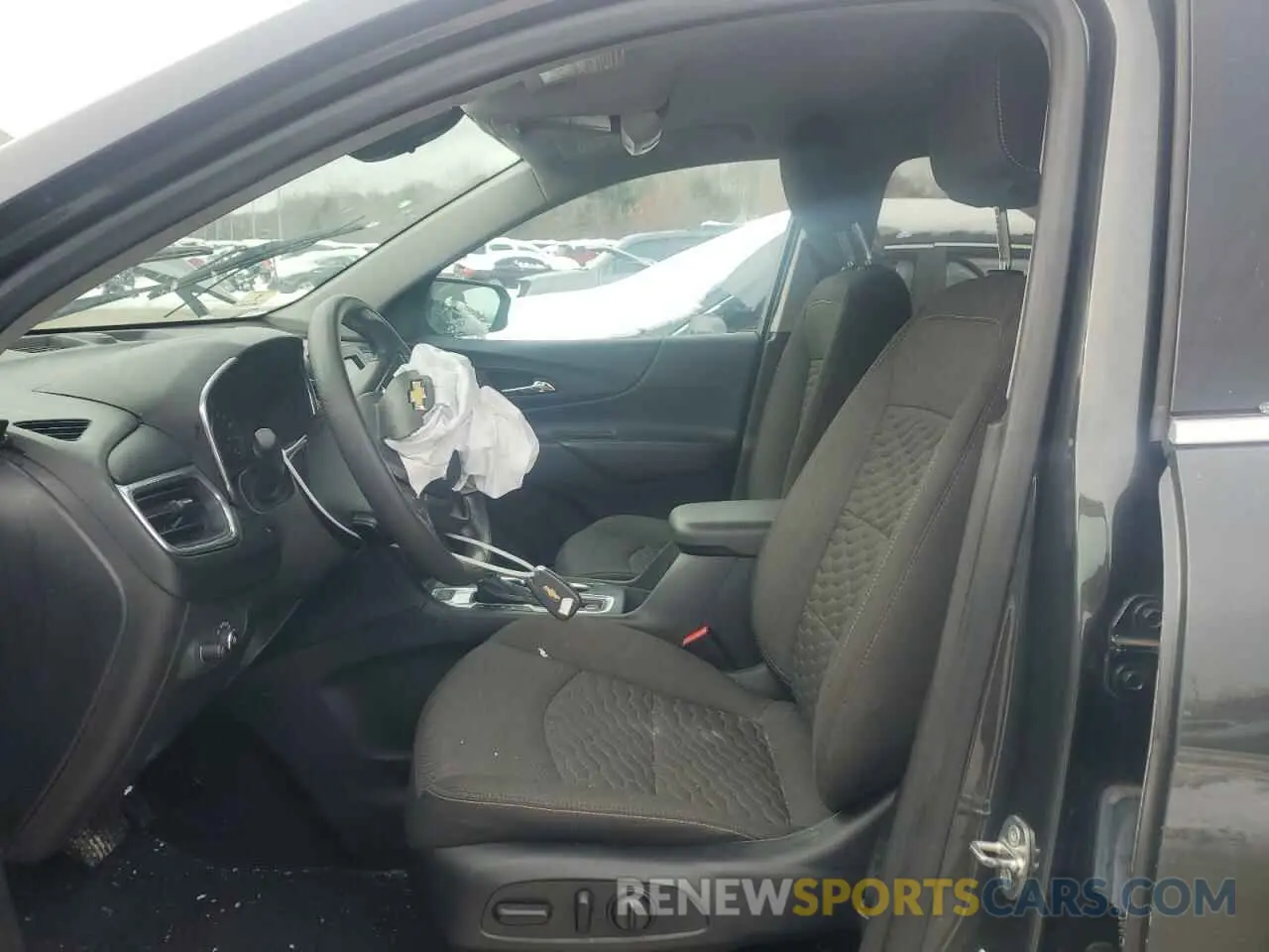 7 Photograph of a damaged car 3GNAXUEV1KS657985 CHEVROLET EQUINOX 2019