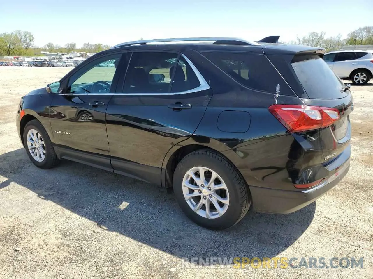 2 Фотография поврежденного автомобиля 3GNAXUEV2KL194863 CHEVROLET EQUINOX 2019