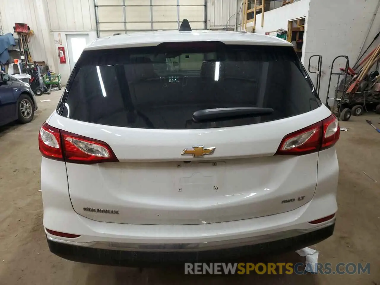 6 Photograph of a damaged car 3GNAXUEV2KL197312 CHEVROLET EQUINOX 2019