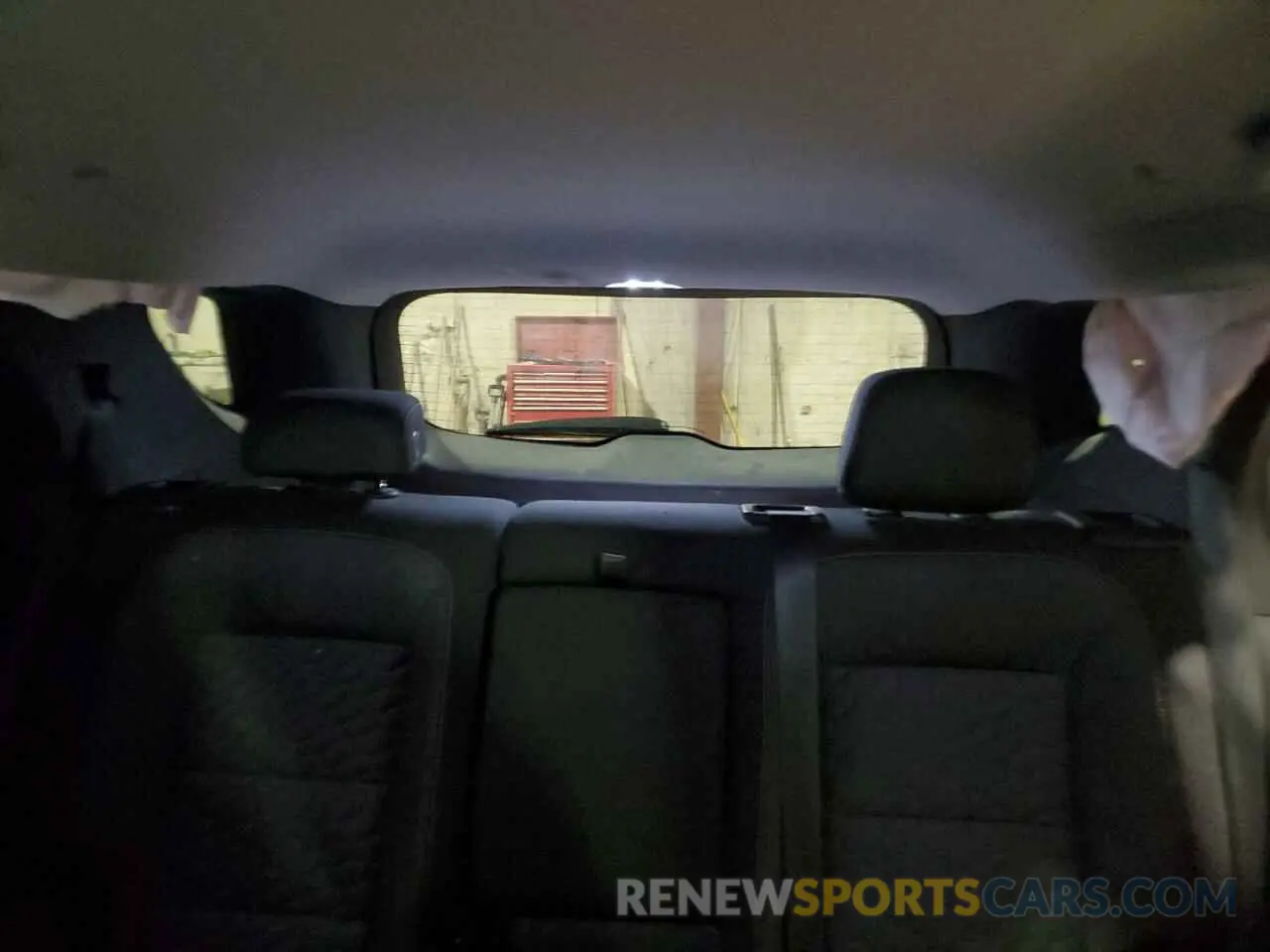 10 Photograph of a damaged car 3GNAXUEV2KS549889 CHEVROLET EQUINOX 2019