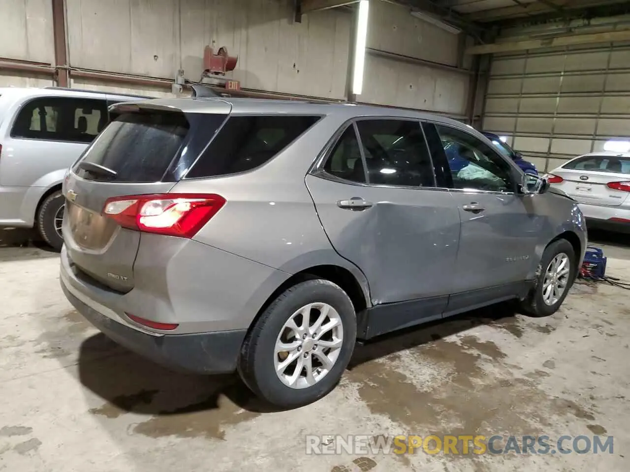 3 Photograph of a damaged car 3GNAXUEV2KS549889 CHEVROLET EQUINOX 2019