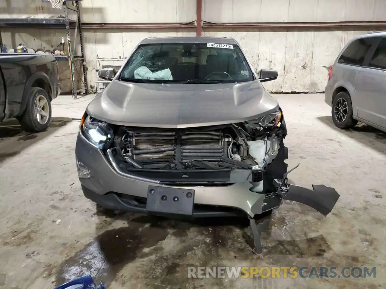 5 Photograph of a damaged car 3GNAXUEV2KS549889 CHEVROLET EQUINOX 2019