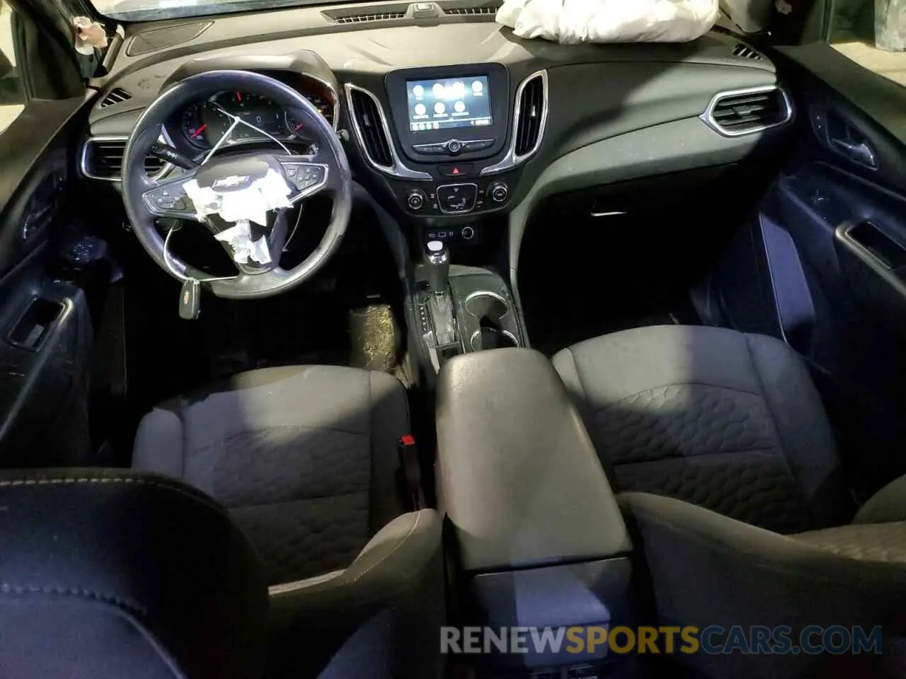 8 Photograph of a damaged car 3GNAXUEV2KS549889 CHEVROLET EQUINOX 2019
