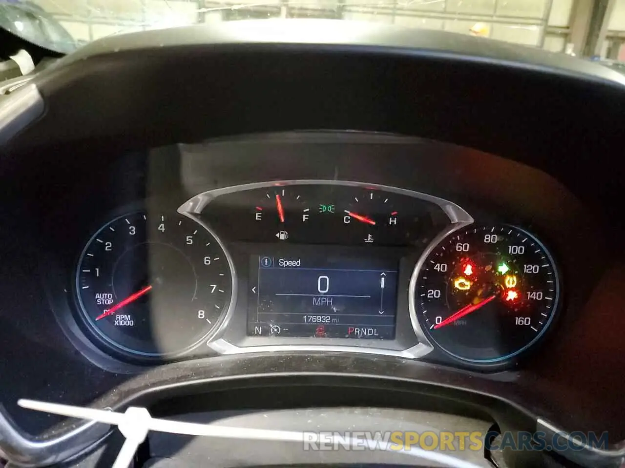 9 Photograph of a damaged car 3GNAXUEV2KS549889 CHEVROLET EQUINOX 2019