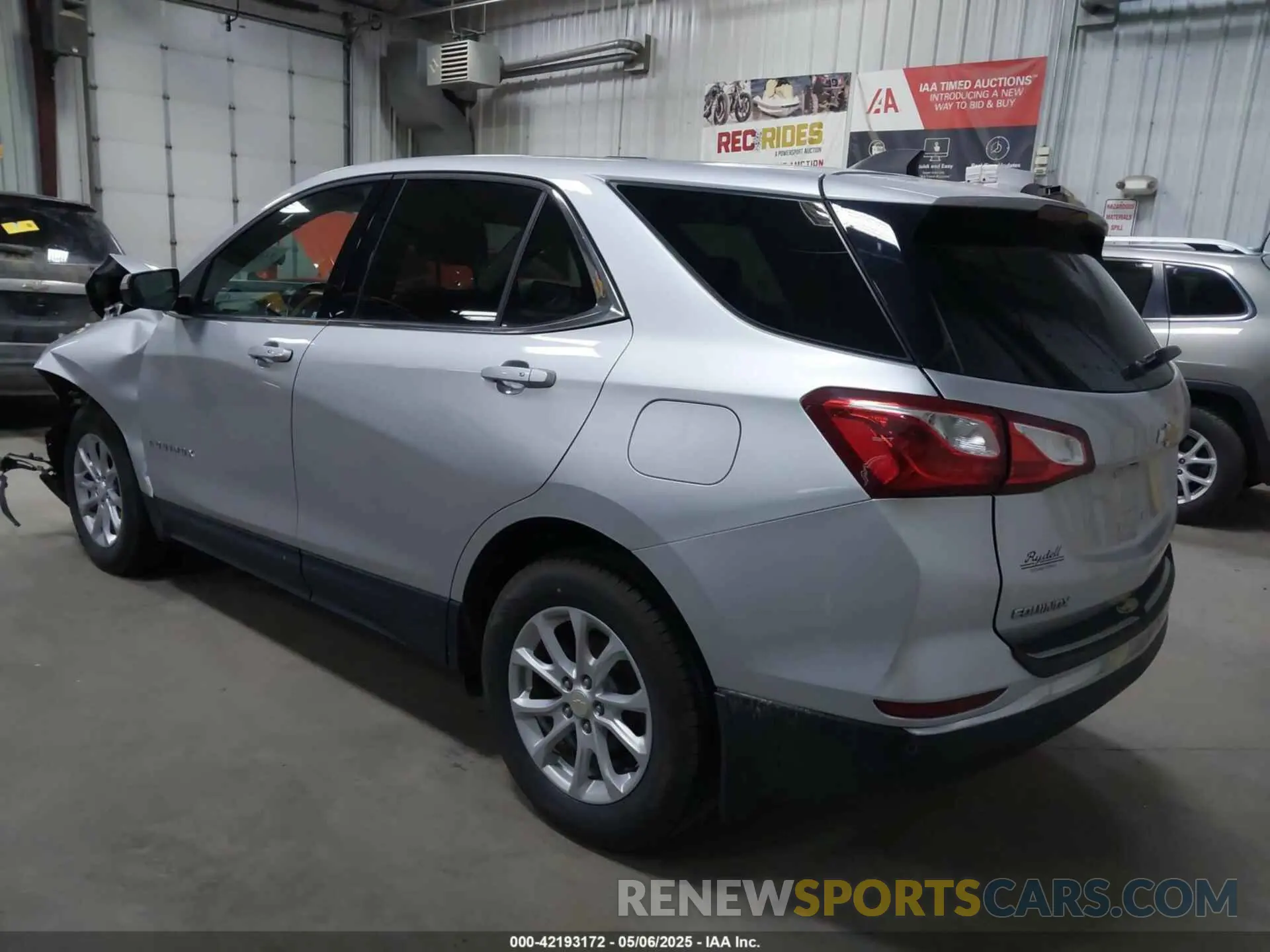 3 Photograph of a damaged car 3GNAXUEV2KS575604 CHEVROLET EQUINOX 2019