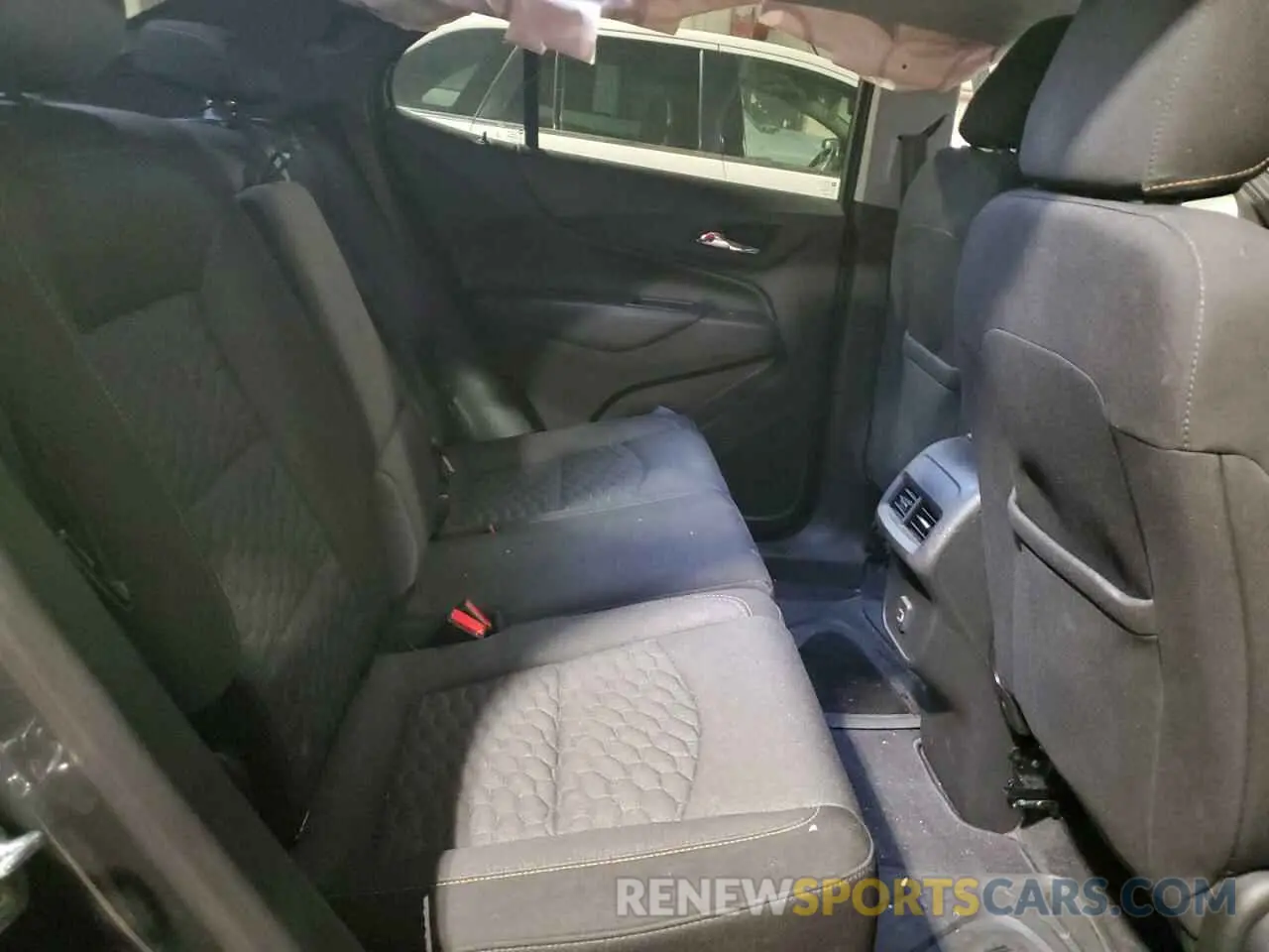 11 Фотография поврежденного автомобиля 3GNAXUEV2KS578745 CHEVROLET EQUINOX 2019