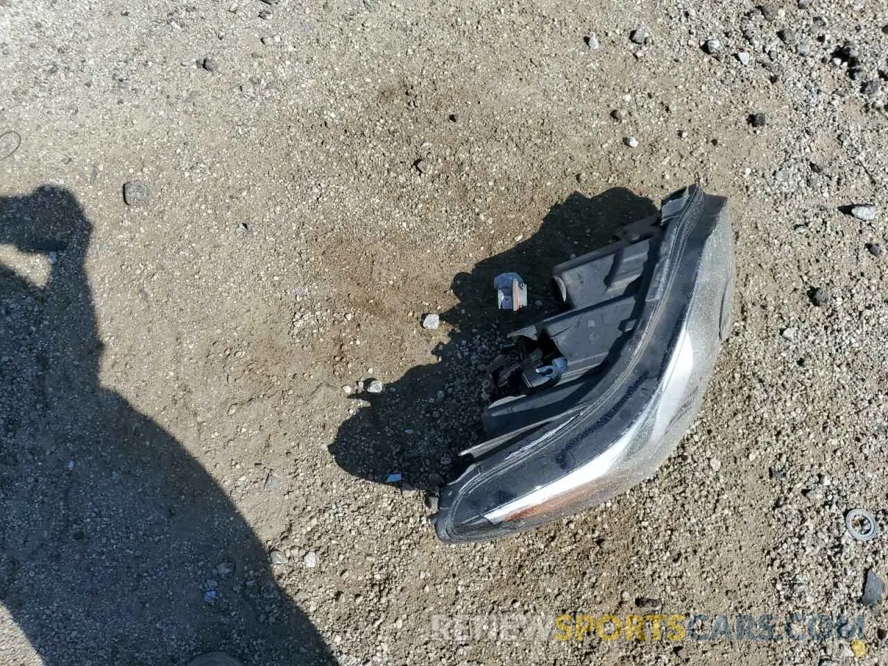 13 Photograph of a damaged car 3GNAXUEV3KL276410 CHEVROLET EQUINOX 2019