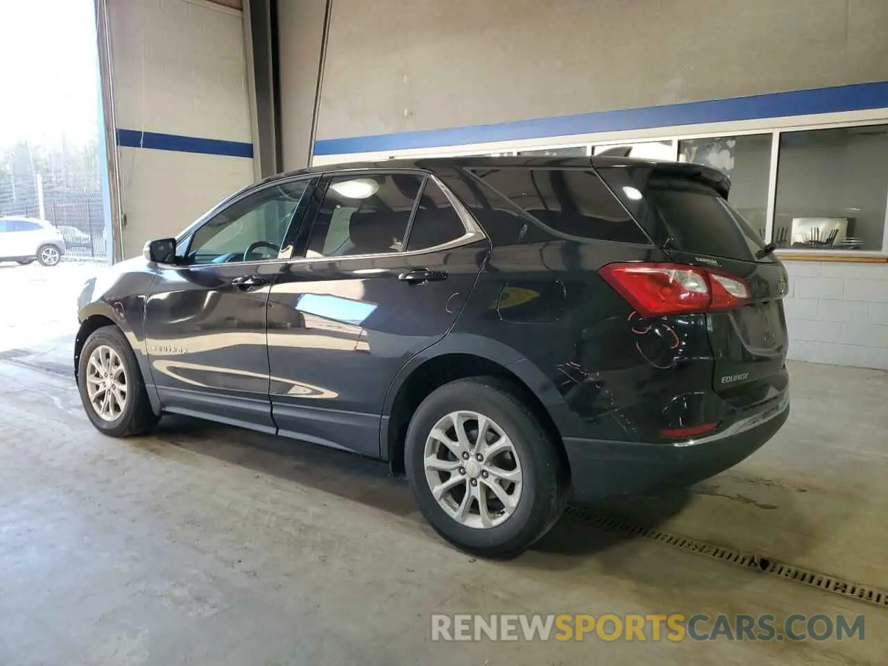 2 Photograph of a damaged car 3GNAXUEV3KL383280 CHEVROLET EQUINOX 2019