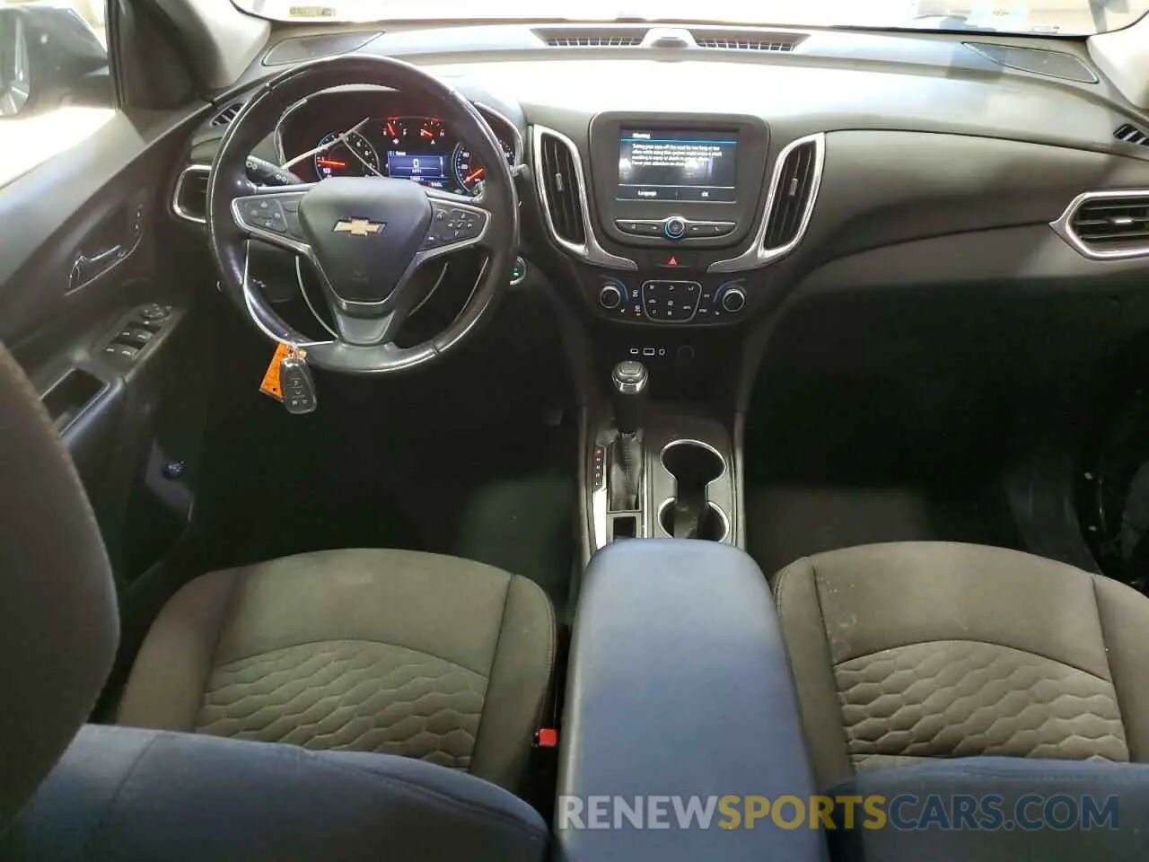 8 Photograph of a damaged car 3GNAXUEV3KL383280 CHEVROLET EQUINOX 2019