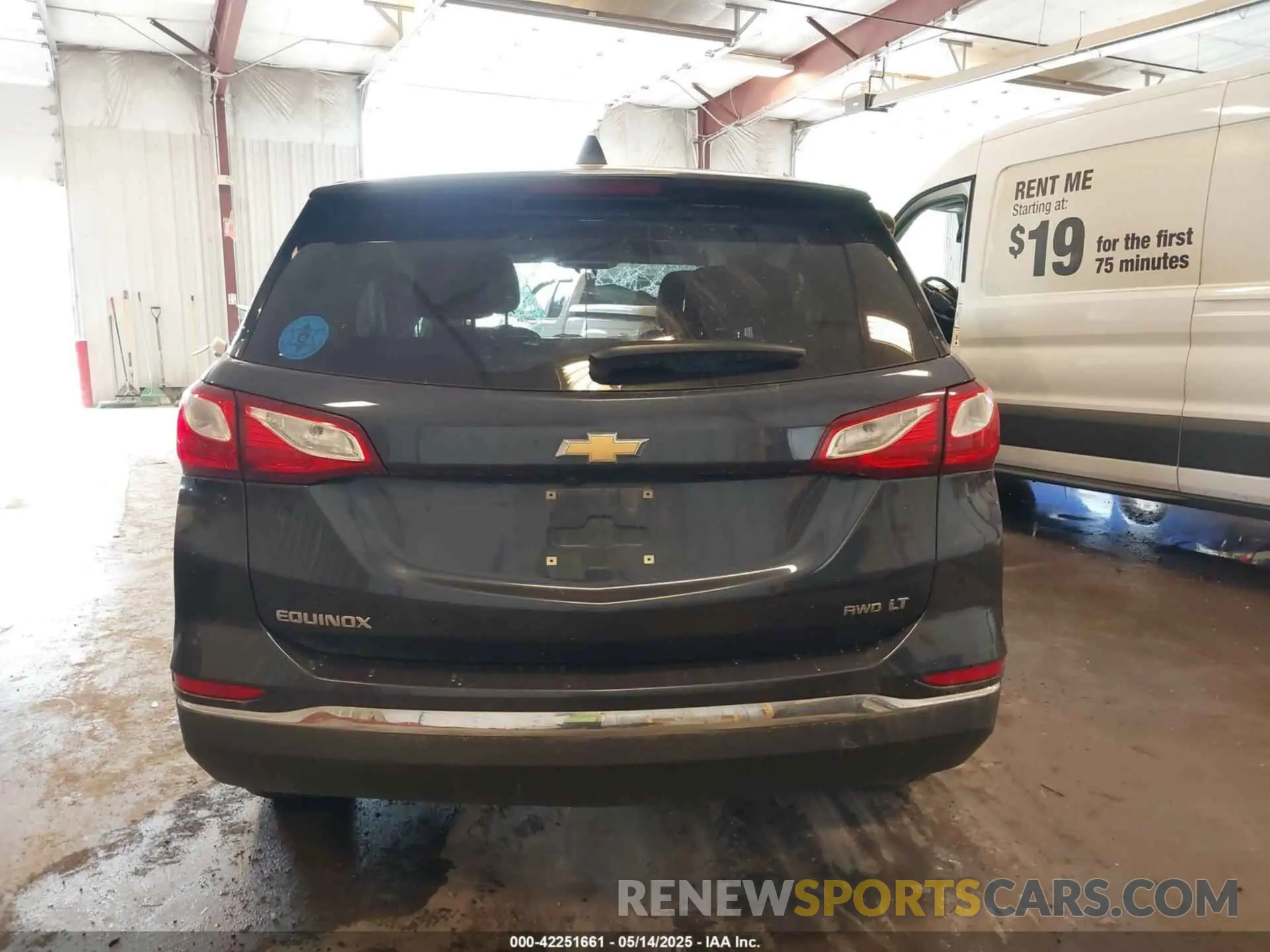 16 Photograph of a damaged car 3GNAXUEV3KS513449 CHEVROLET EQUINOX 2019