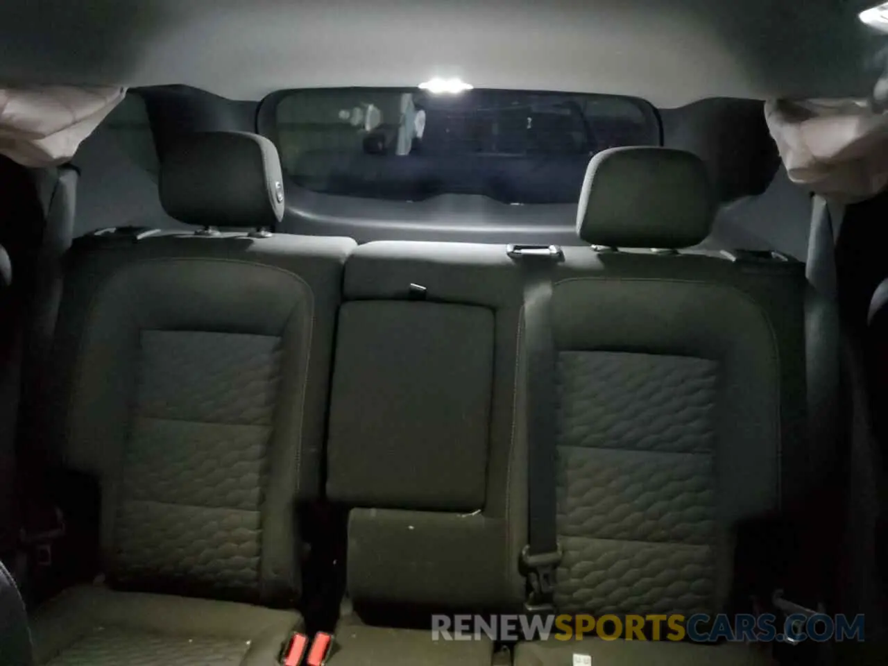 10 Photograph of a damaged car 3GNAXUEV4KS567648 CHEVROLET EQUINOX 2019