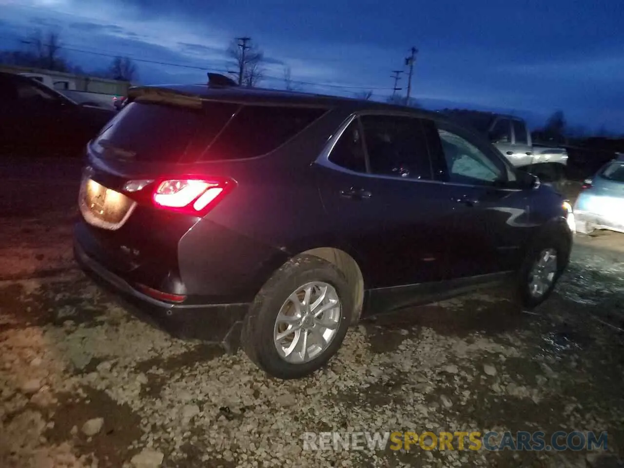 3 Photograph of a damaged car 3GNAXUEV4KS567648 CHEVROLET EQUINOX 2019