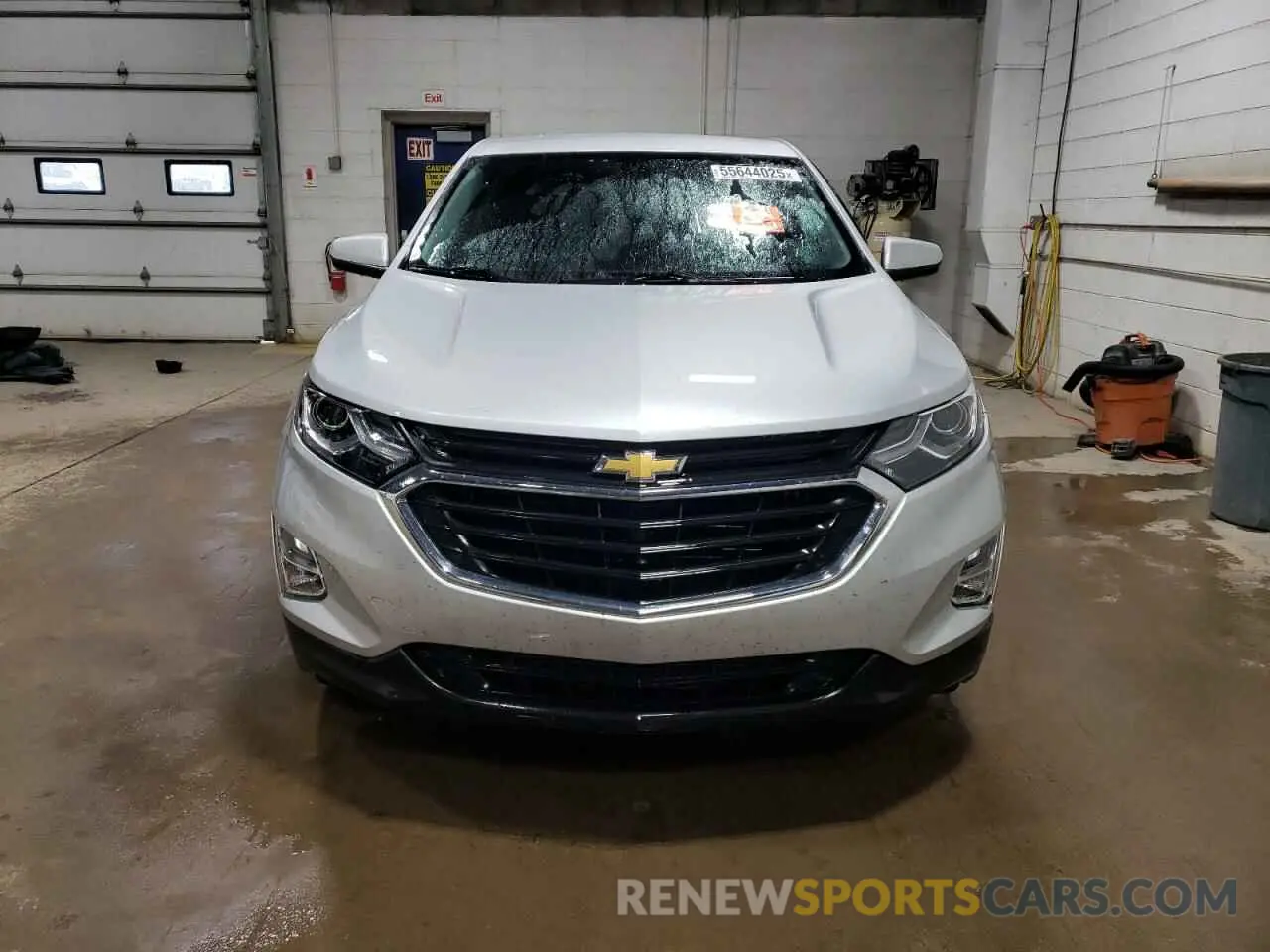 5 Photograph of a damaged car 3GNAXUEV5KL204964 CHEVROLET EQUINOX 2019