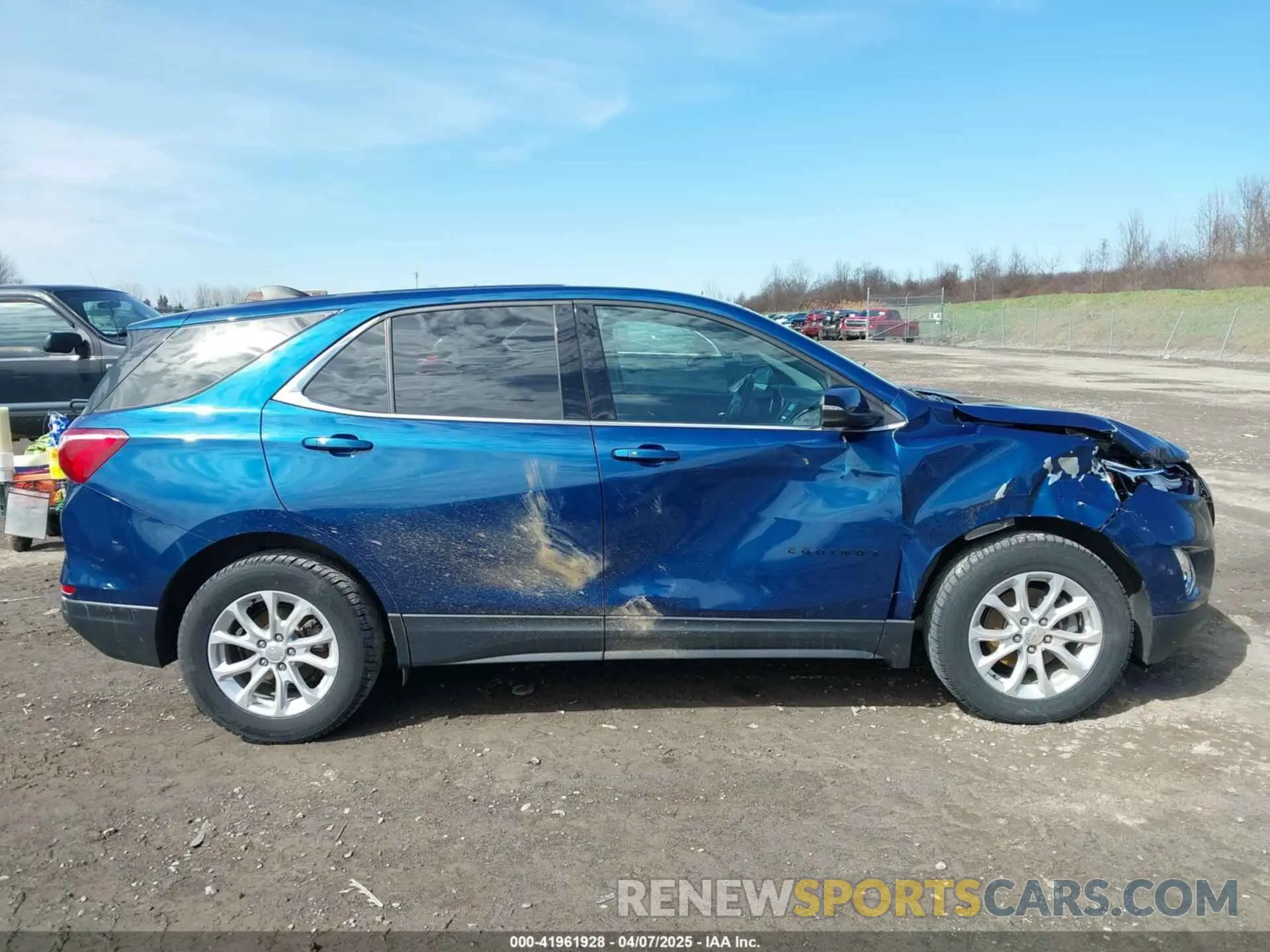 13 Фотография поврежденного автомобиля 3GNAXUEV5KL214037 CHEVROLET EQUINOX 2019
