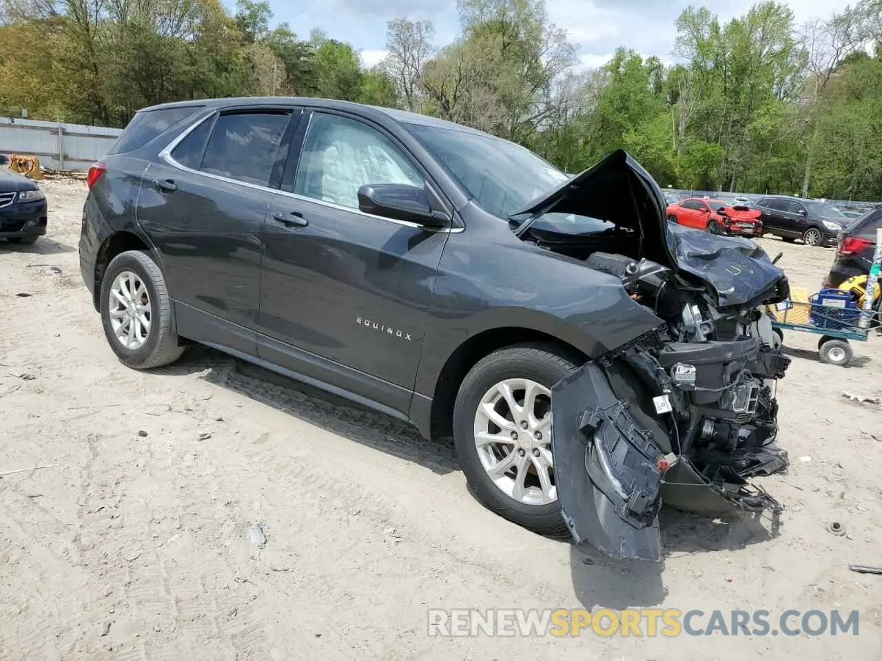 4 Photograph of a damaged car 3GNAXUEV5KS560451 CHEVROLET EQUINOX 2019