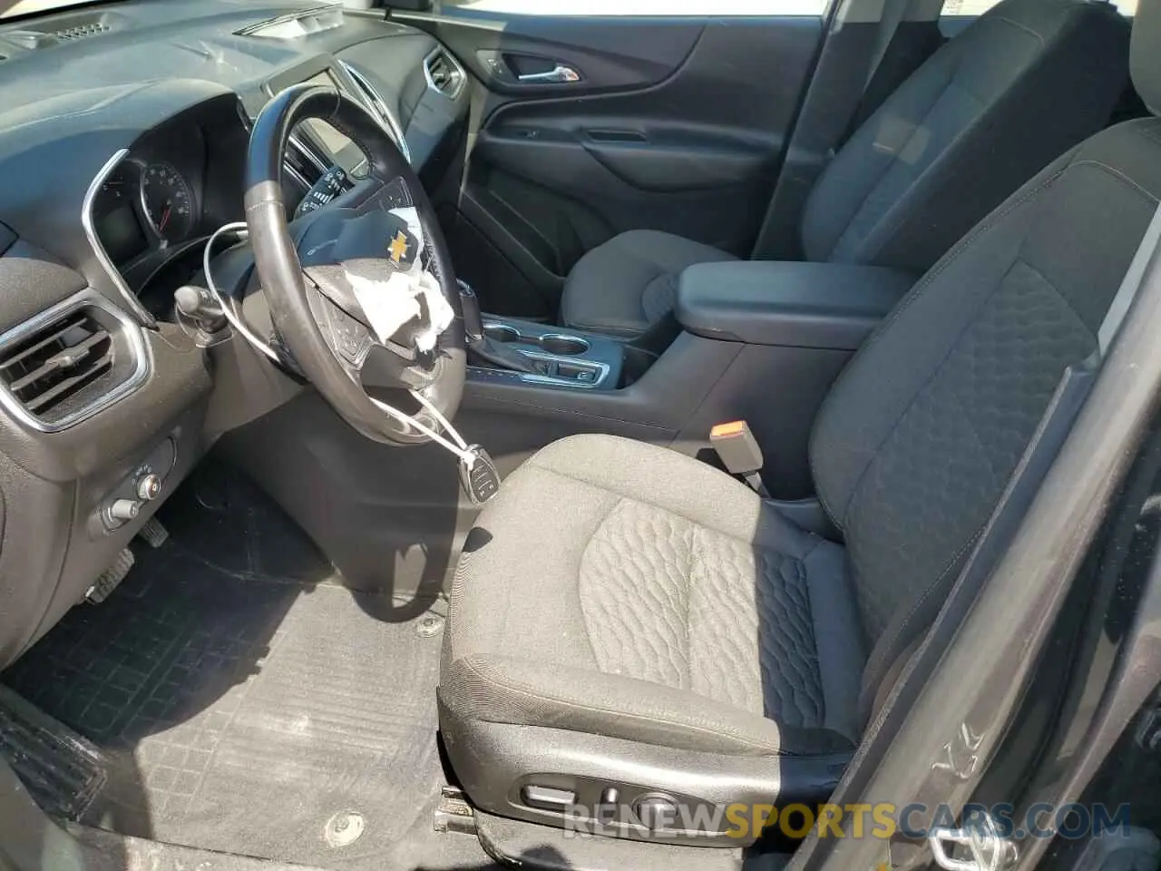 7 Photograph of a damaged car 3GNAXUEV5KS577007 CHEVROLET EQUINOX 2019