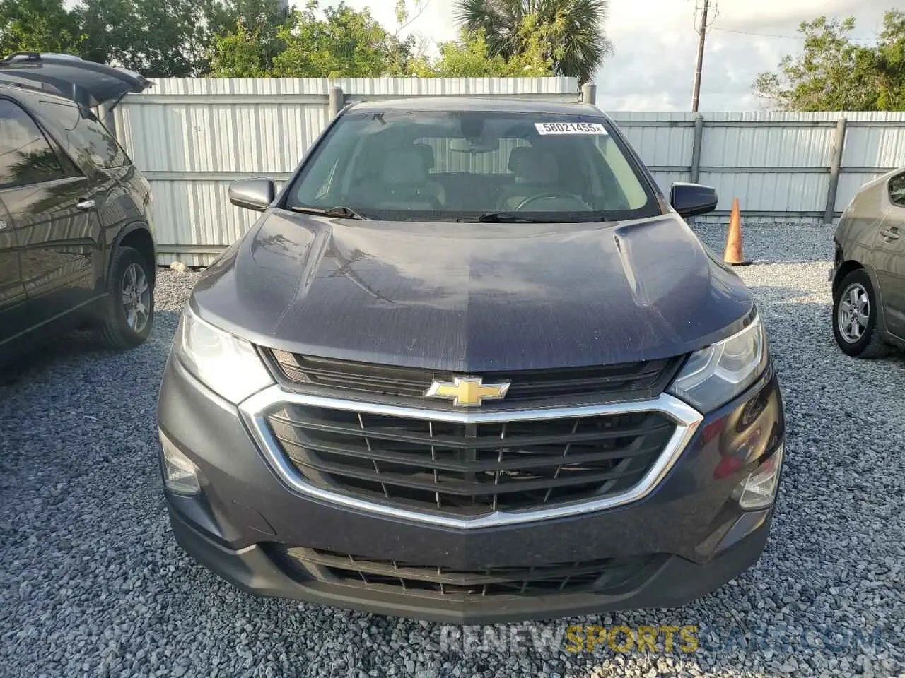 5 Фотография поврежденного автомобиля 3GNAXUEV6KL323235 CHEVROLET EQUINOX 2019