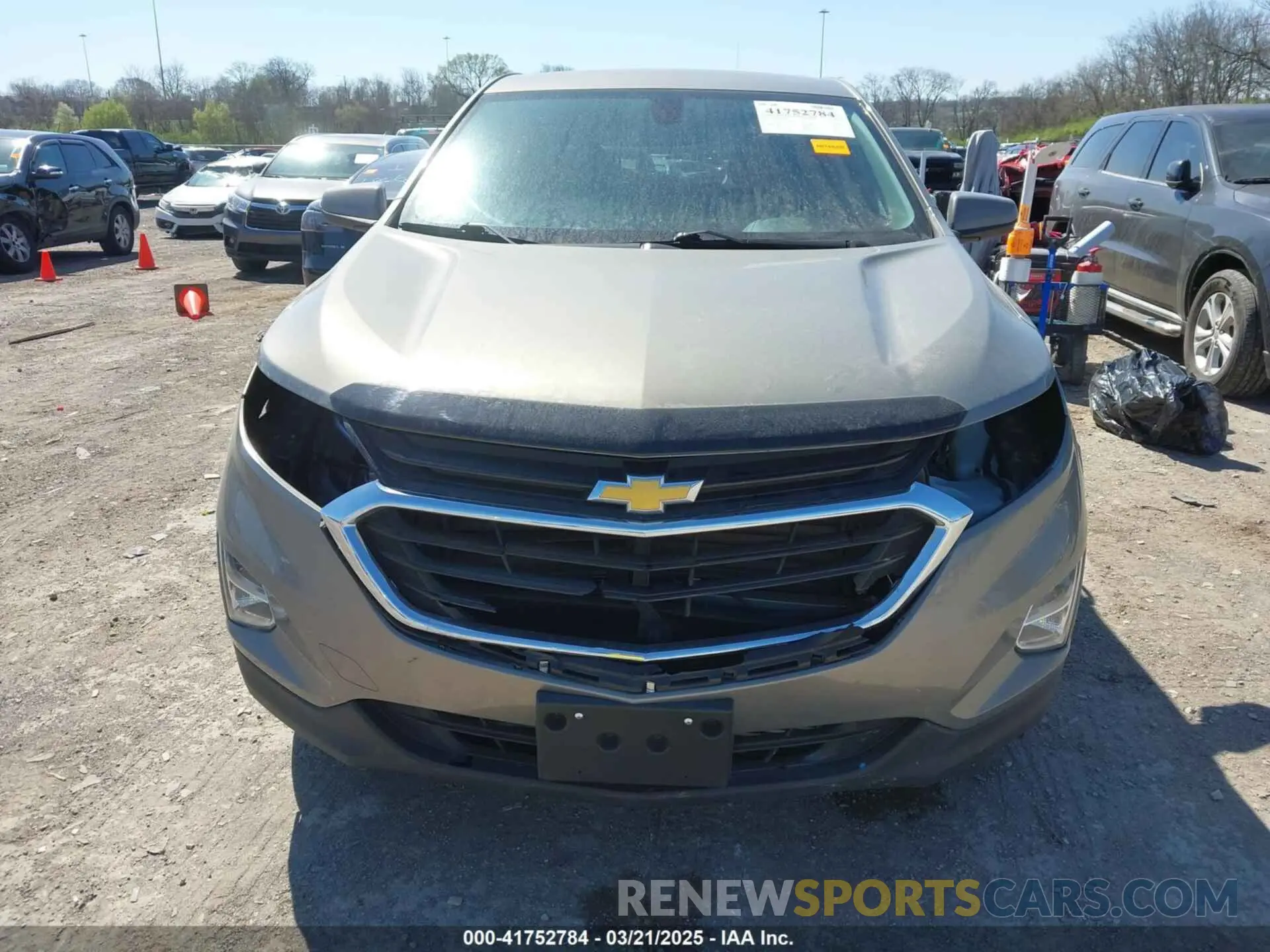 12 Photograph of a damaged car 3GNAXUEV6KS539754 CHEVROLET EQUINOX 2019