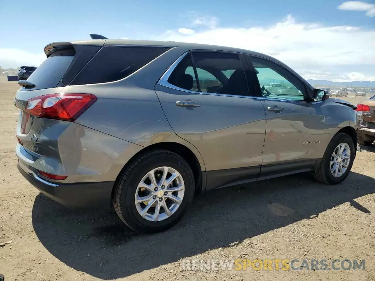 3 Photograph of a damaged car 3GNAXUEV6KS570079 CHEVROLET EQUINOX 2019