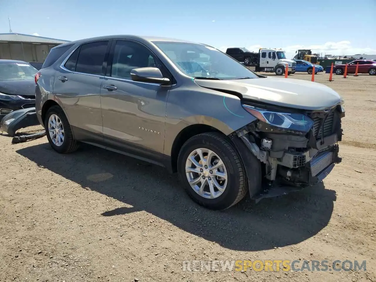 4 Photograph of a damaged car 3GNAXUEV6KS570079 CHEVROLET EQUINOX 2019