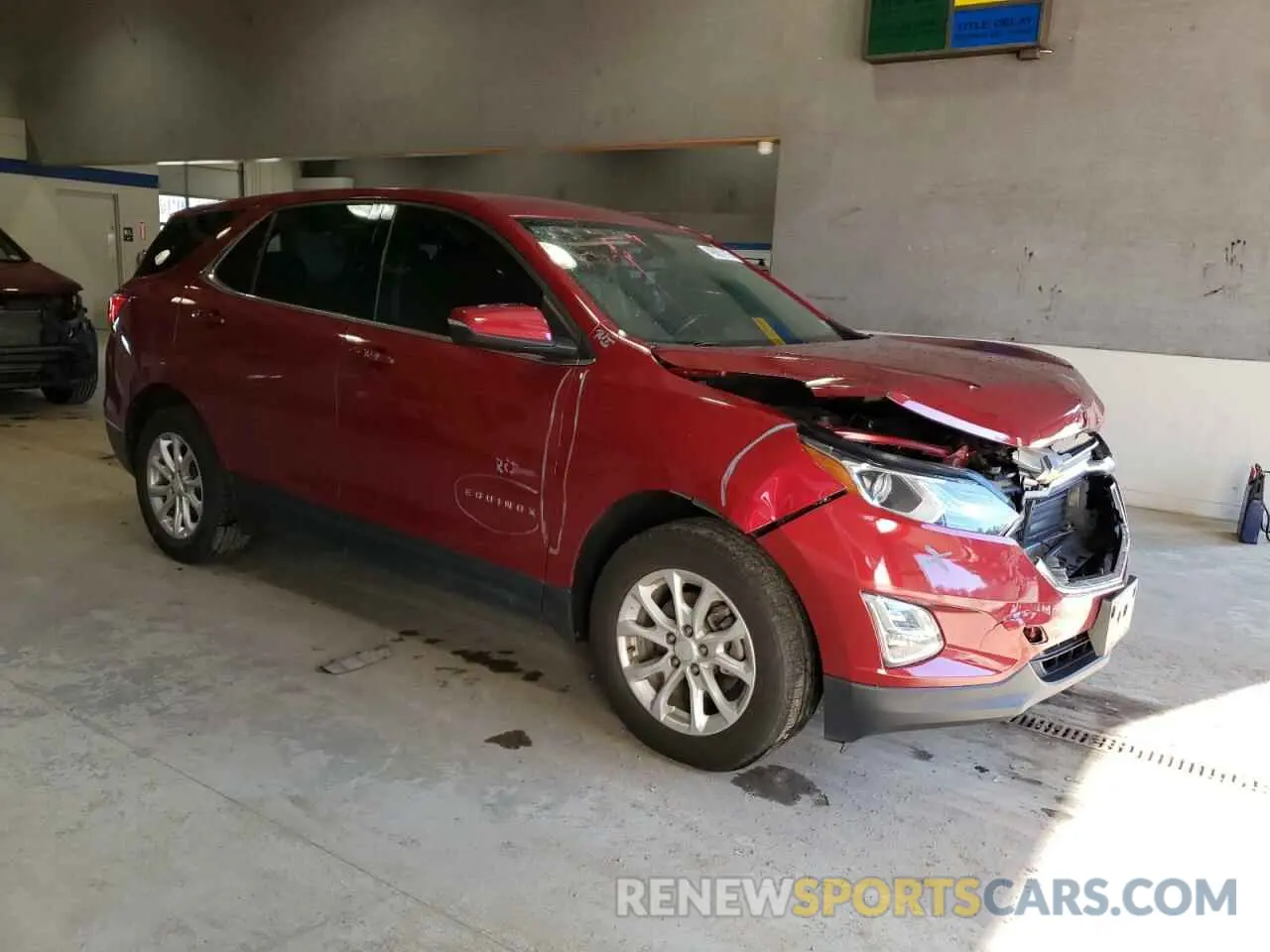 4 Photograph of a damaged car 3GNAXUEV6KS678718 CHEVROLET EQUINOX 2019