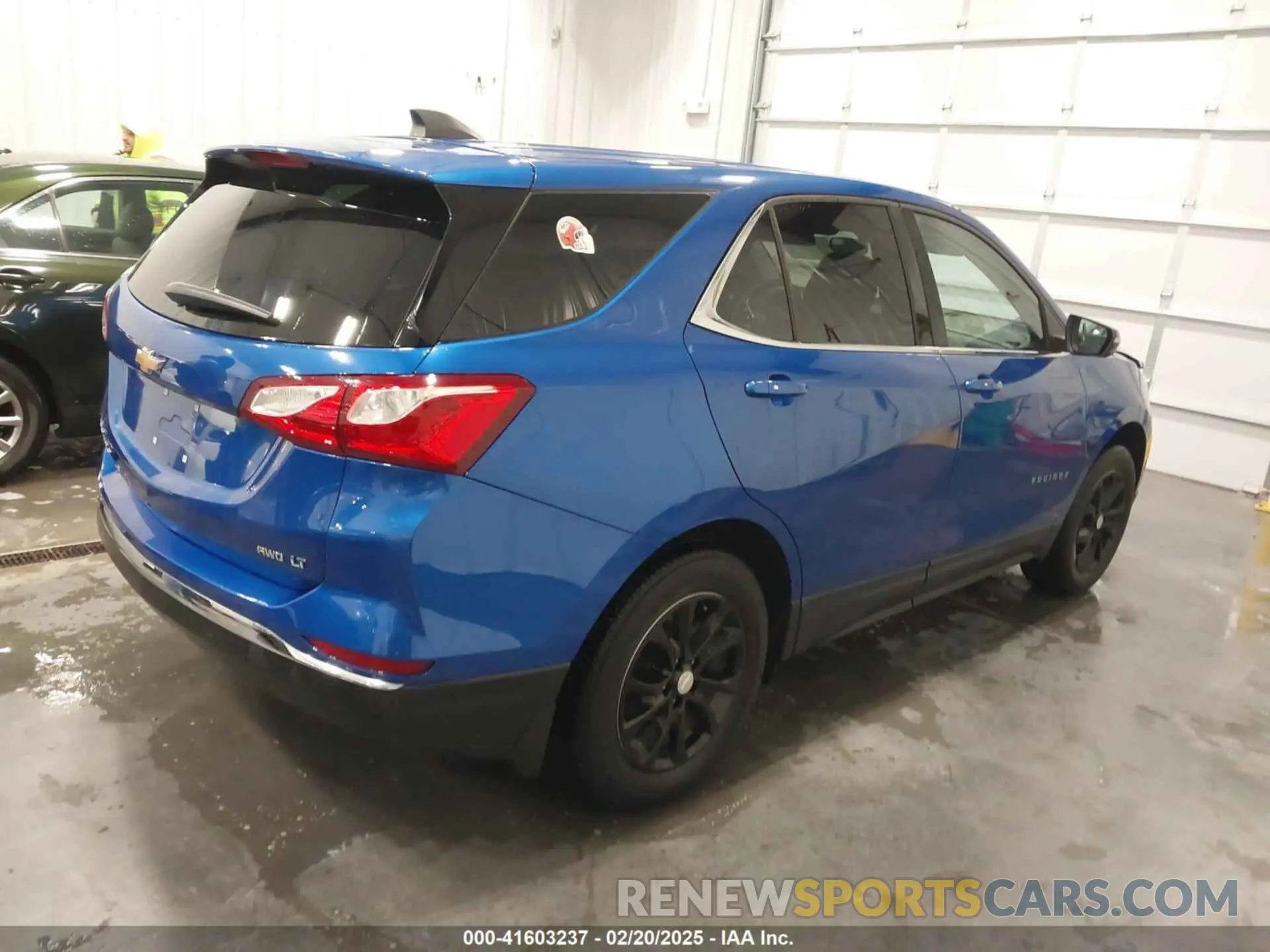 4 Photograph of a damaged car 3GNAXUEV7KS542789 CHEVROLET EQUINOX 2019