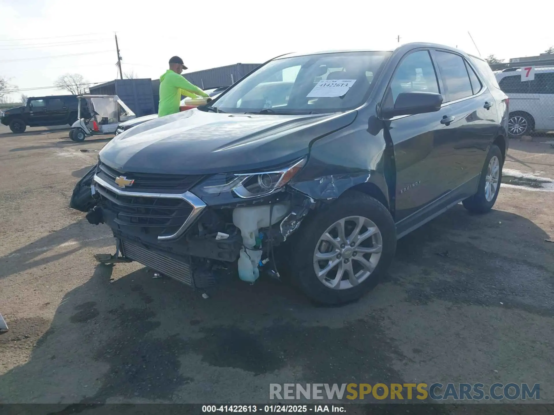2 Photograph of a damaged car 3GNAXUEV9KS518929 CHEVROLET EQUINOX 2019
