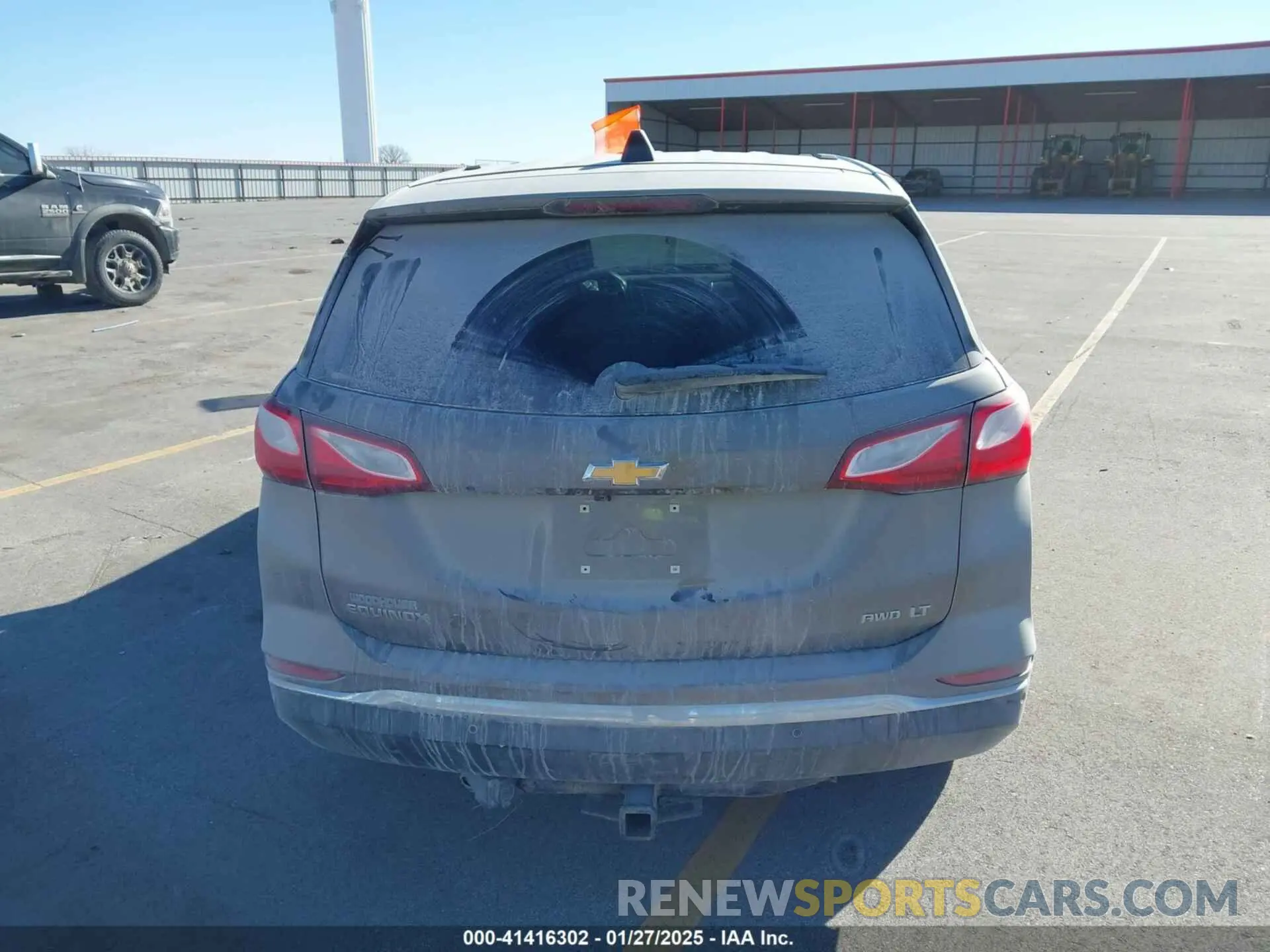 16 Photograph of a damaged car 3GNAXUEV9KS567774 CHEVROLET EQUINOX 2019
