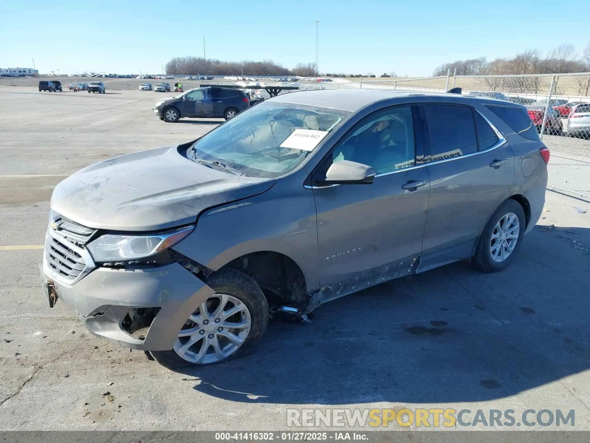 2 Photograph of a damaged car 3GNAXUEV9KS567774 CHEVROLET EQUINOX 2019