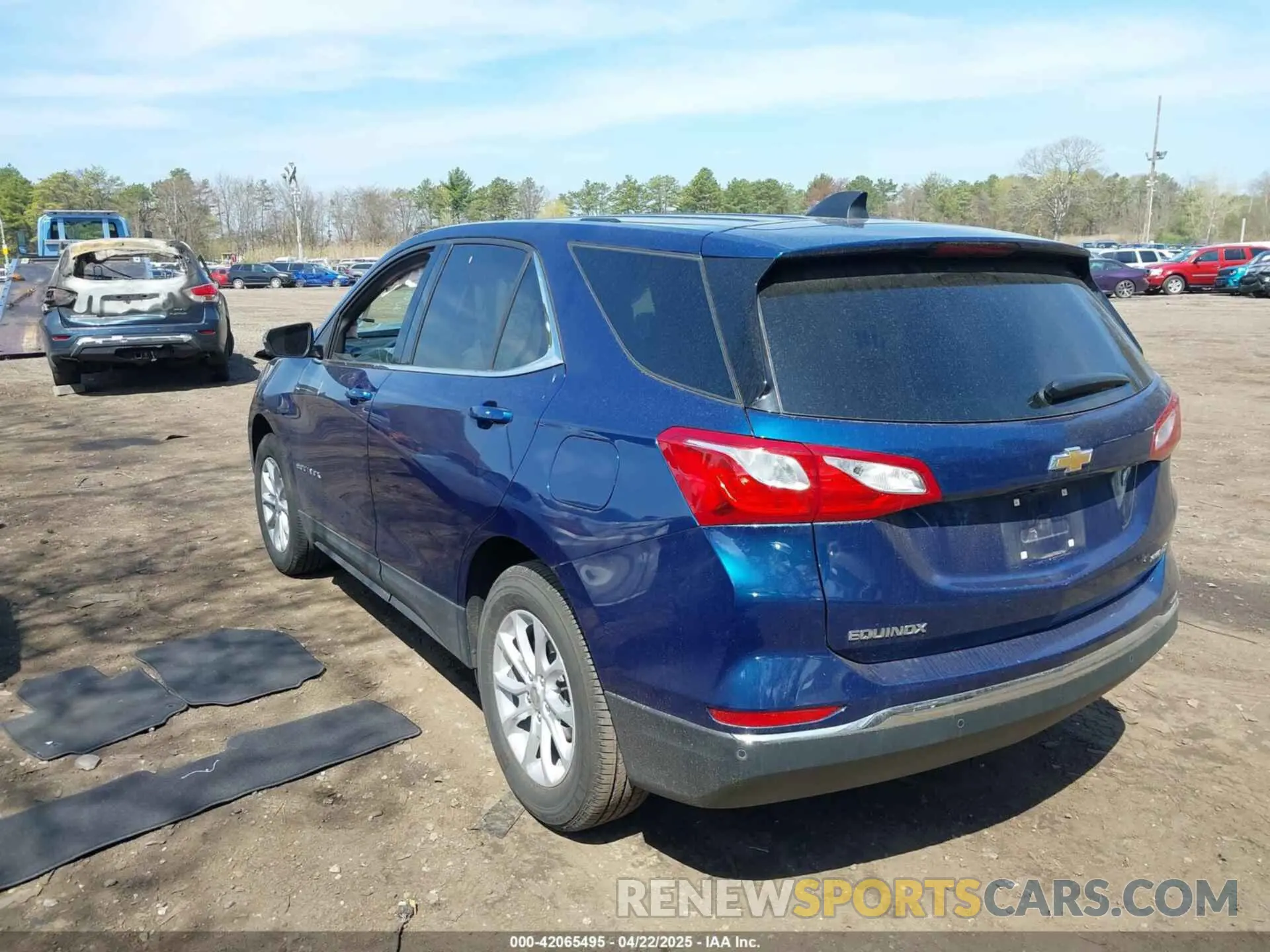 3 Photograph of a damaged car 3GNAXUEVXKL396334 CHEVROLET EQUINOX 2019